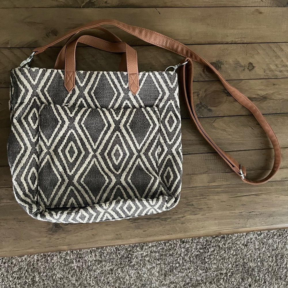 31 Brand Geowave tote/crossbody